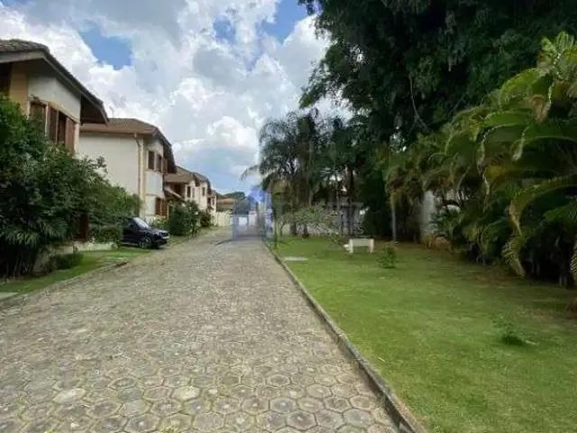 Casa / Sobrado para Locação em Atibaia/SP Nova Gardênia 3 Quartos