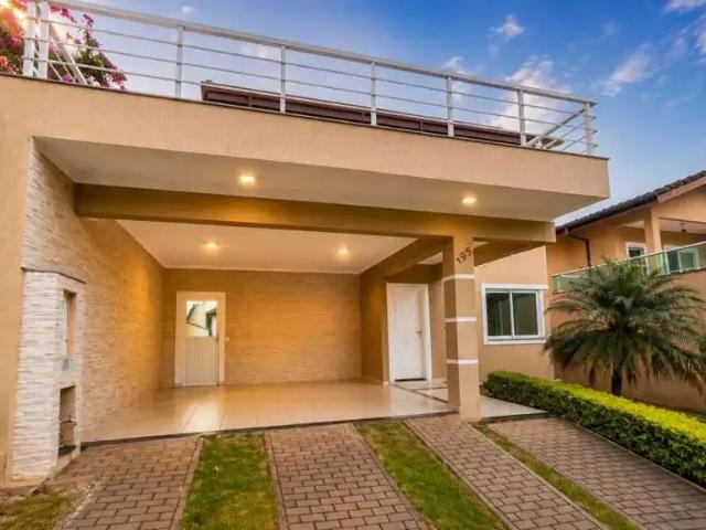 Casa / Sobrado para Locação em Atibaia/SP Nova Gardênia 4 Quartos