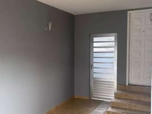 Casa / Sobrado para Locação em Atibaia/SP Alvinópolis 2 Quartos