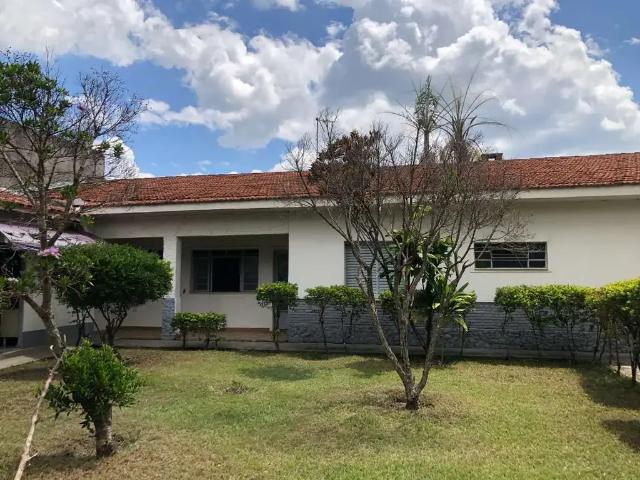 Casa / Sobrado para Locação em Atibaia/SP Alvinópolis 3 Quartos