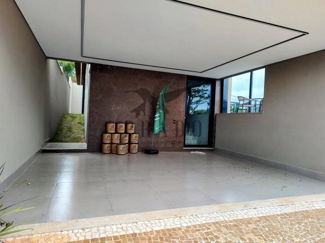 Casa / Sobrado para Locação em Atibaia/SP Cachoeira 3 Quartos