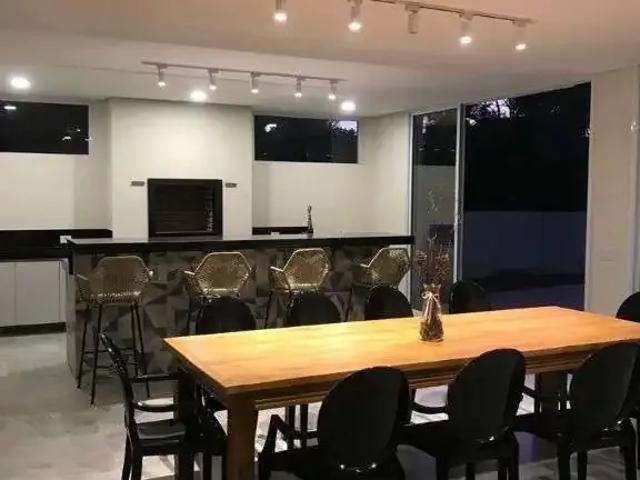 Casa / Sobrado para Locação em Atibaia/SP Condomínio Porto Atibaia 5 Quartos