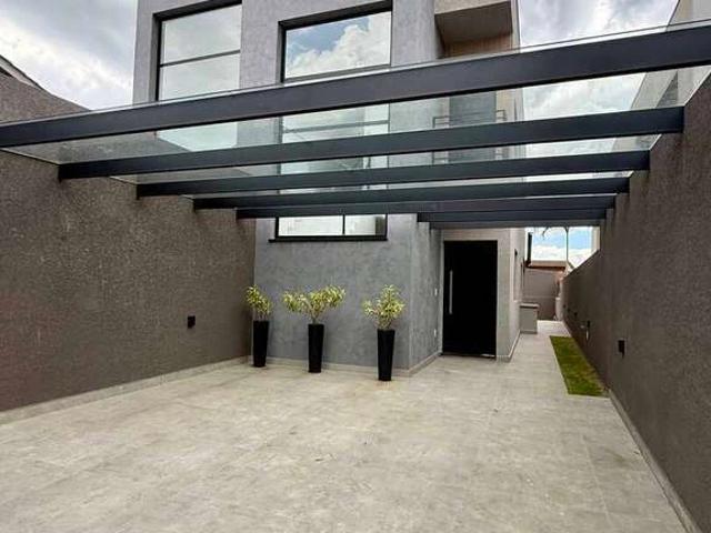 Casa / Sobrado para Locação em Atibaia/SP Itapetinga 3 Quartos