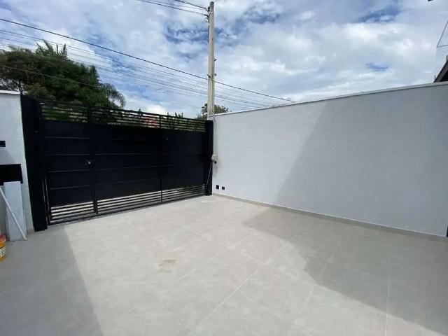 Casa / Sobrado para Locação em Atibaia/SP Jardim do Lago 3 Quartos
