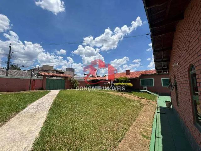 Casa / Sobrado para Locação em Atibaia/SP Jardim do Lago 4 Quartos