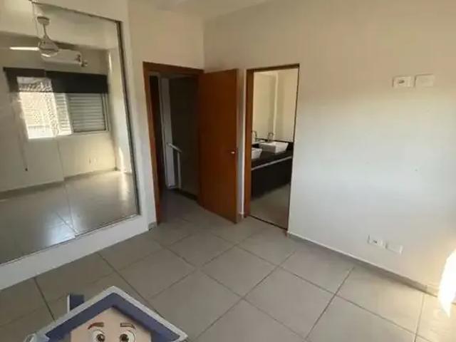 Casa / Sobrado para Locação em Atibaia/SP Jardim dos Pinheiros 2 Quartos