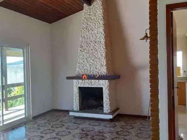 Casa / Sobrado para Locação em Atibaia/SP Jardim dos Pinheiros 3 Quartos