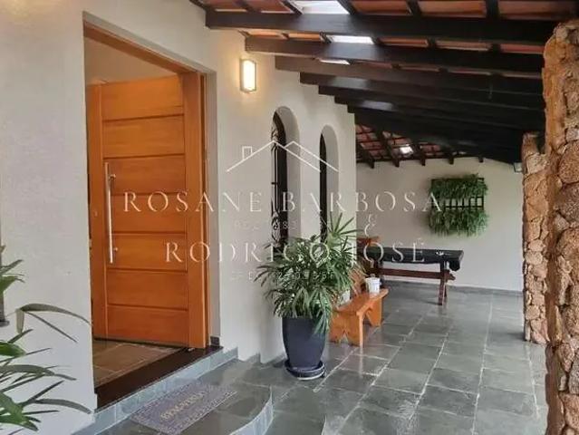 Casa / Sobrado para Locação em Atibaia/SP Jardim dos Pinheiros 3 Quartos