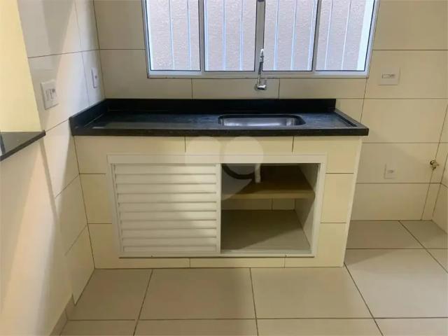Casa / Sobrado para Locação em Atibaia/SP Jardim dos Pinheiros 3 Quartos