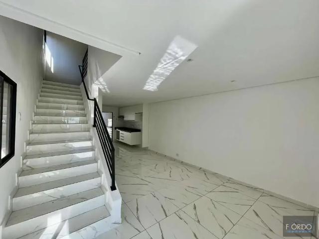 Casa / Sobrado para Locação em Atibaia/SP Jardim dos Pinheiros 3 Quartos