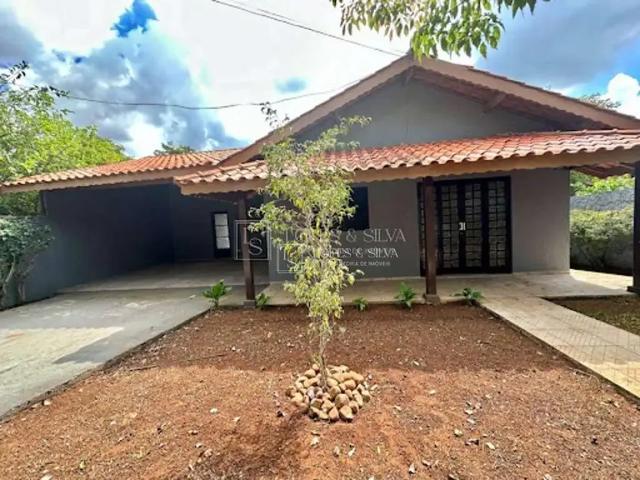 Casa / Sobrado para Locação em Atibaia/SP Jardim dos Pinheiros 3 Quartos