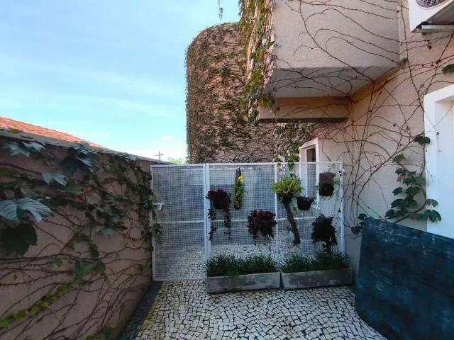 Casa / Sobrado para Locação em Atibaia/SP Jardim Itaperi 3 Quartos