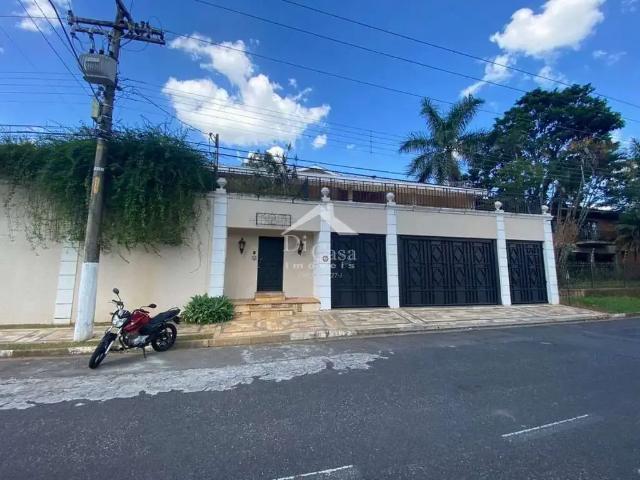 Casa / Sobrado para Locação em Atibaia/SP Jardim Itaperi 4 Quartos