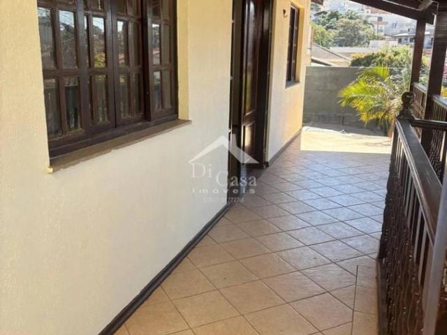 Casa / Sobrado para Locação em Atibaia/SP Jardim Maristela 3 Quartos