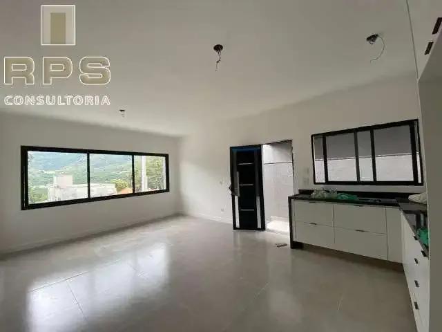 Casa / Sobrado para Locação em Atibaia/SP Jardim Maristela 3 Quartos