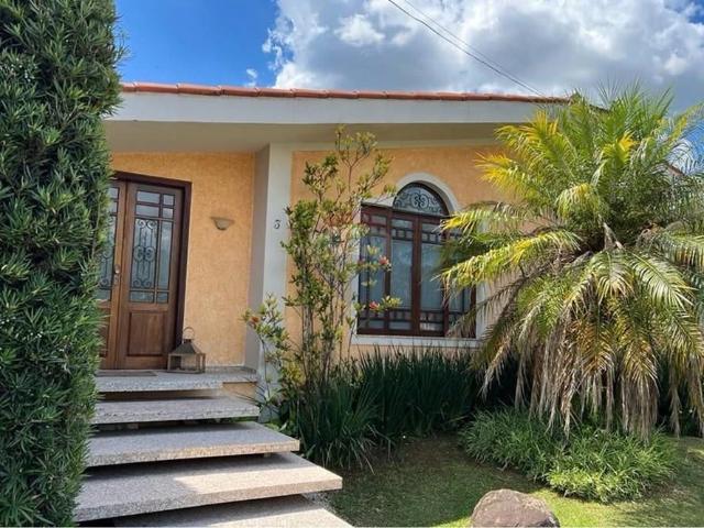 Casa / Sobrado para Locação em Atibaia/SP Jardim Maristela 2 Quartos