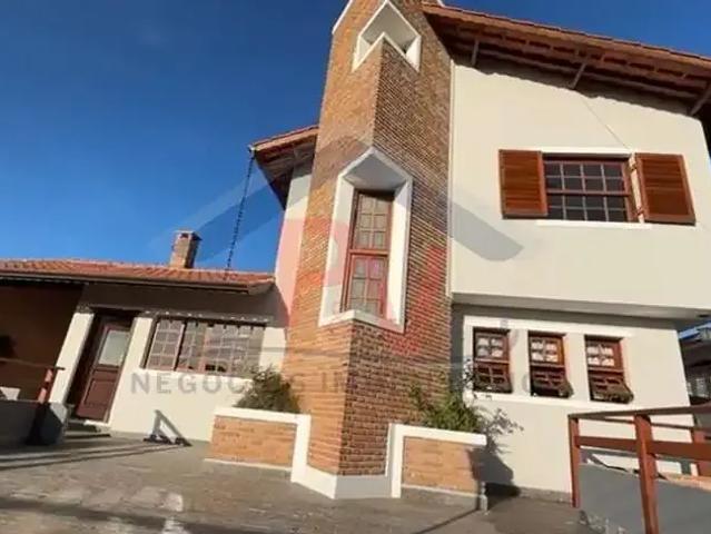 Casa / Sobrado para Locação em Atibaia/SP Jardim Paulista 4 Quartos