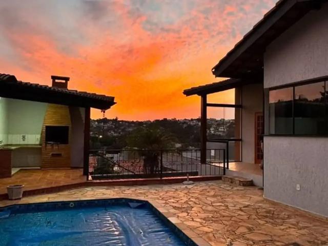 Casa / Sobrado para Locação em Atibaia/SP Jardim Paulista 3 Quartos