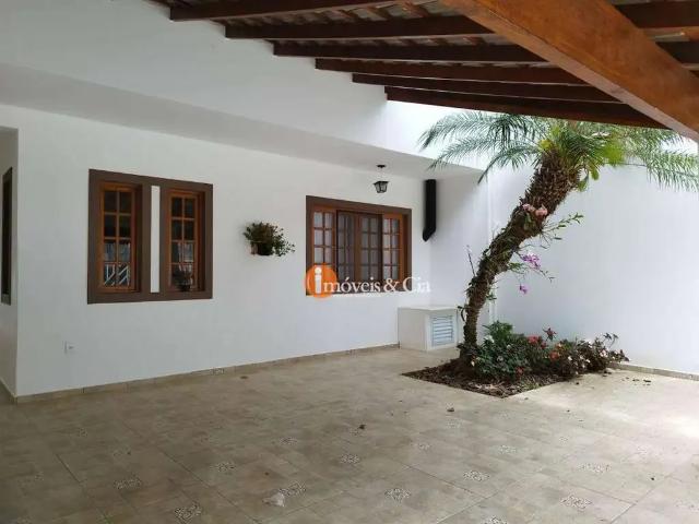 Casa / Sobrado para Locação em Atibaia/SP Jardim Paulista 3 Quartos