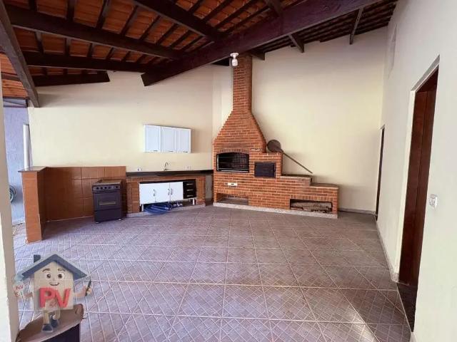 Casa / Sobrado para Locação em Atibaia/SP Jardim Paulista 3 Quartos