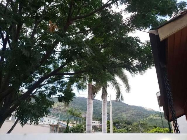 Casa / Sobrado para Locação em Atibaia/SP Parque Arco Iris 3 Quartos