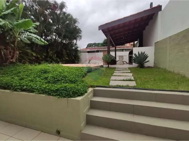 Casa / Sobrado para Locação em Atibaia/SP Vila Esperia ou Giglio 3 Quartos