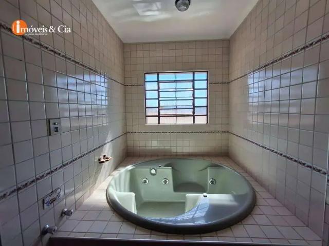 Casa / Sobrado para Locação em Atibaia/SP Vila Esperia ou Giglio 6 Quartos