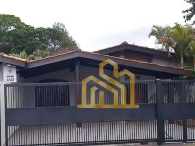 Casa / Sobrado para Locação em Atibaia/SP Vila Santista 3 Quartos
