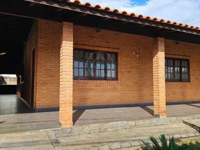 Casa / Sobrado para Locação em Botucatu/SP Vila Antártica 3 Quartos
