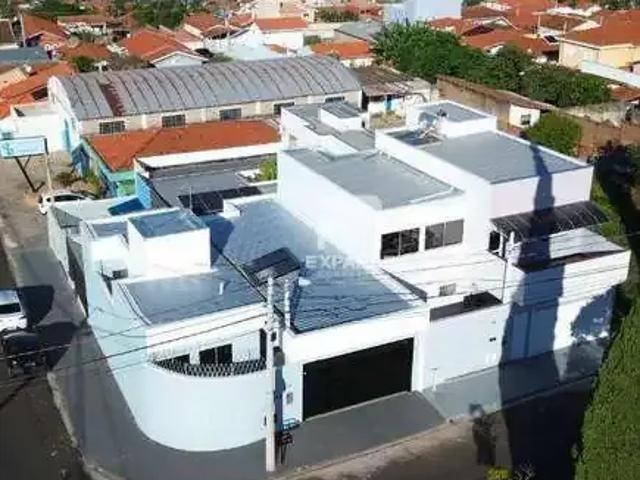 Casa / Sobrado para Locação em Botucatu/SP Vila Assumpção 2 Quartos