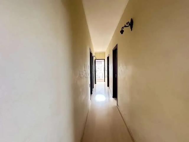 Casa / Sobrado para Locação em Botucatu/SP Vila dos Lavradores 4 Quartos
