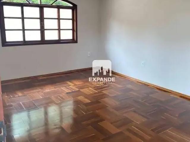 Casa / Sobrado para Locação em Botucatu/SP Vila Rodrigues Alves 7 Quartos