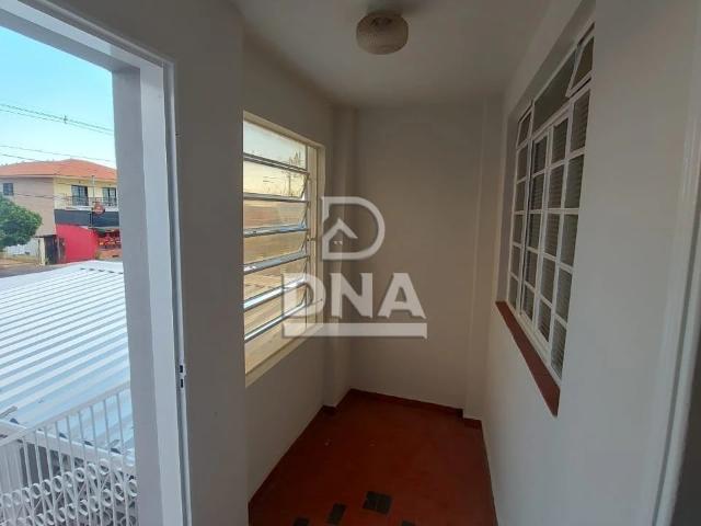 Casa / Sobrado para Locação em Botucatu/SP Jardim Paraíso 3 Quartos