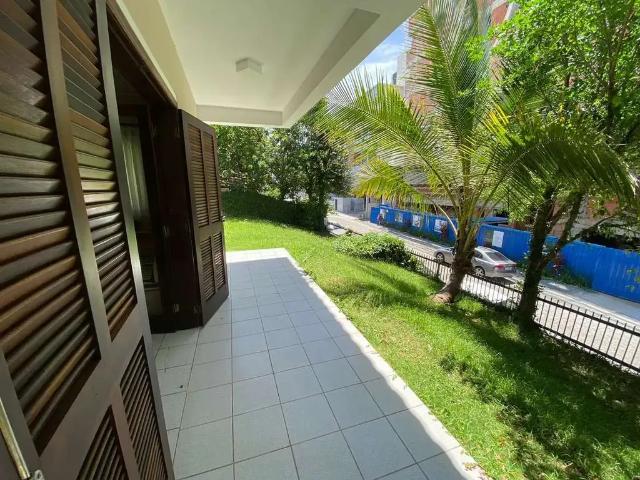 Casa / Sobrado para Locação em Bombinhas/SC Bombas 3 Quartos