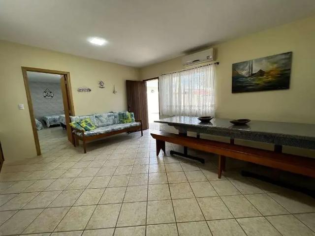 Casa / Sobrado para Locação em Bombinhas/SC Morrinhos 1 Quartos