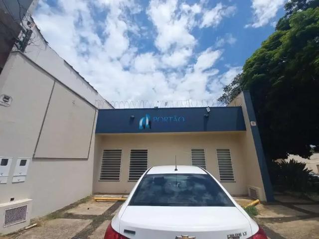 Casa / Sobrado para Locação em Bauru/SP Vila Mesquita