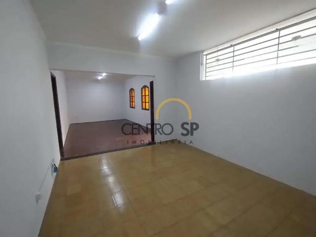 Casa / Sobrado para Locação em Bauru/SP Vila Cidade Universitária 4 Quartos