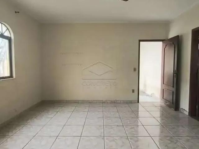 Casa / Sobrado para Locação em Bauru/SP Vila Falcão 3 Quartos