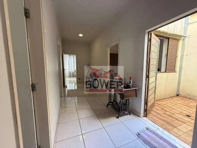 Casa / Sobrado para Locação em Bauru/SP Vila Flores 4 Quartos