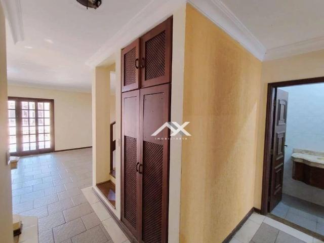Casa / Sobrado para Locação em Bauru/SP Jardim América 6 Quartos