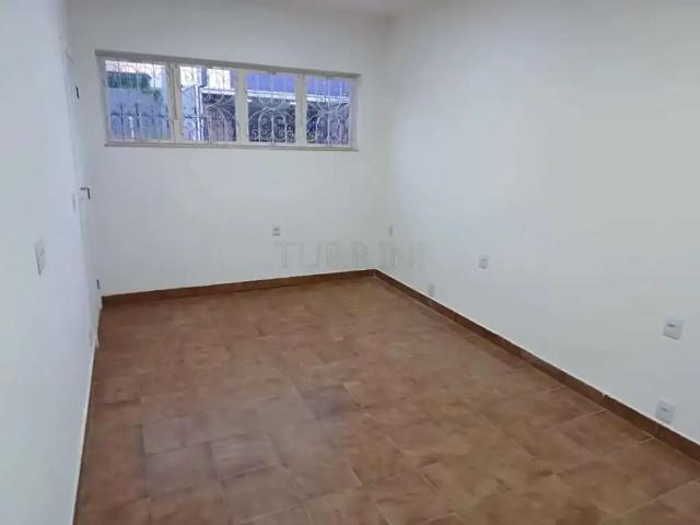 Casa / Sobrado para Locação em Bauru/SP Jardim América 2 Quartos
