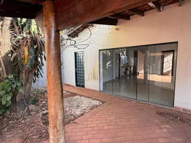 Casa / Sobrado para Locação em Bauru/SP Jardim Auri Verde 3 Quartos