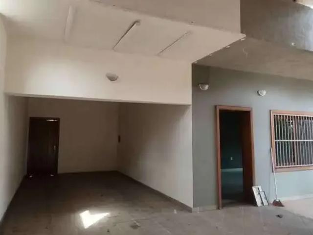 Casa / Sobrado para Locação em Bauru/SP Jardim Estoril 3 Quartos