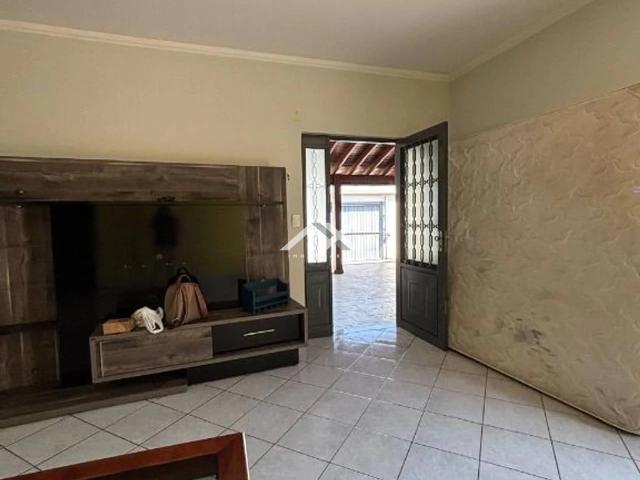Casa / Sobrado para Locação em Bauru/SP Jardim Estoril III 3 Quartos