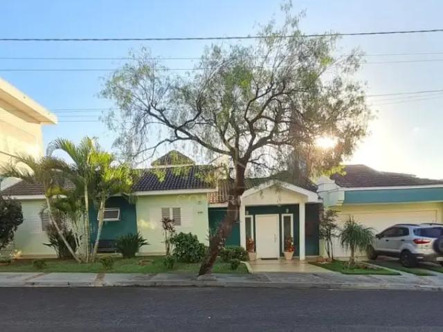 Casa / Sobrado para Locação em Bauru/SP Residencial Villaggio III 3 Quartos