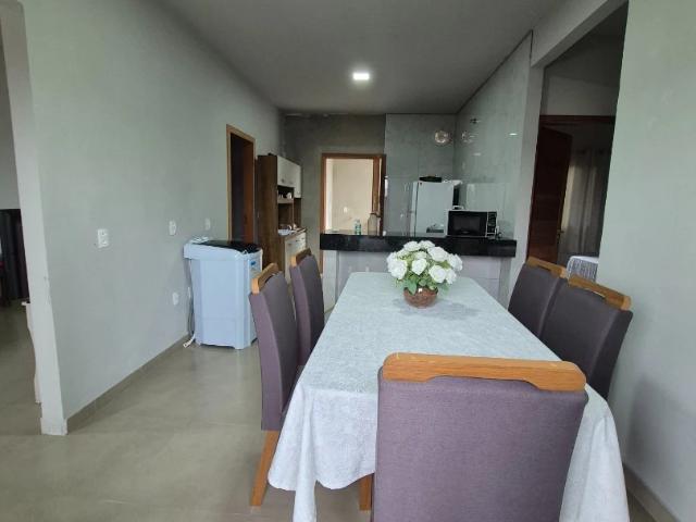 Casa / Sobrado para Locação em Balneário Barra do Sul/SC Centro 3 Quartos