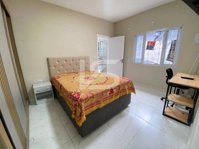 Casa / Sobrado para Locação em Balneário Camboriú/SC Centro 1 Quartos