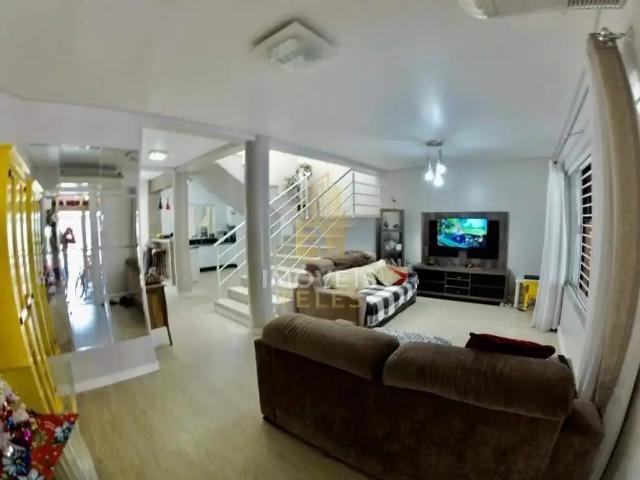 Casa / Sobrado para Locação em Balneário Camboriú/SC Centro 3 Quartos