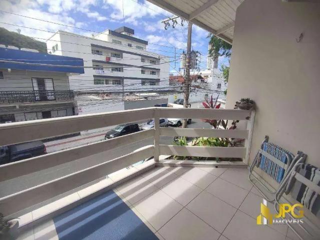 Casa / Sobrado para Locação em Balneário Camboriú/SC Centro 3 Quartos