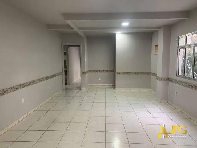 Casa / Sobrado para Locação em Balneário Camboriú/SC Centro 3 Quartos